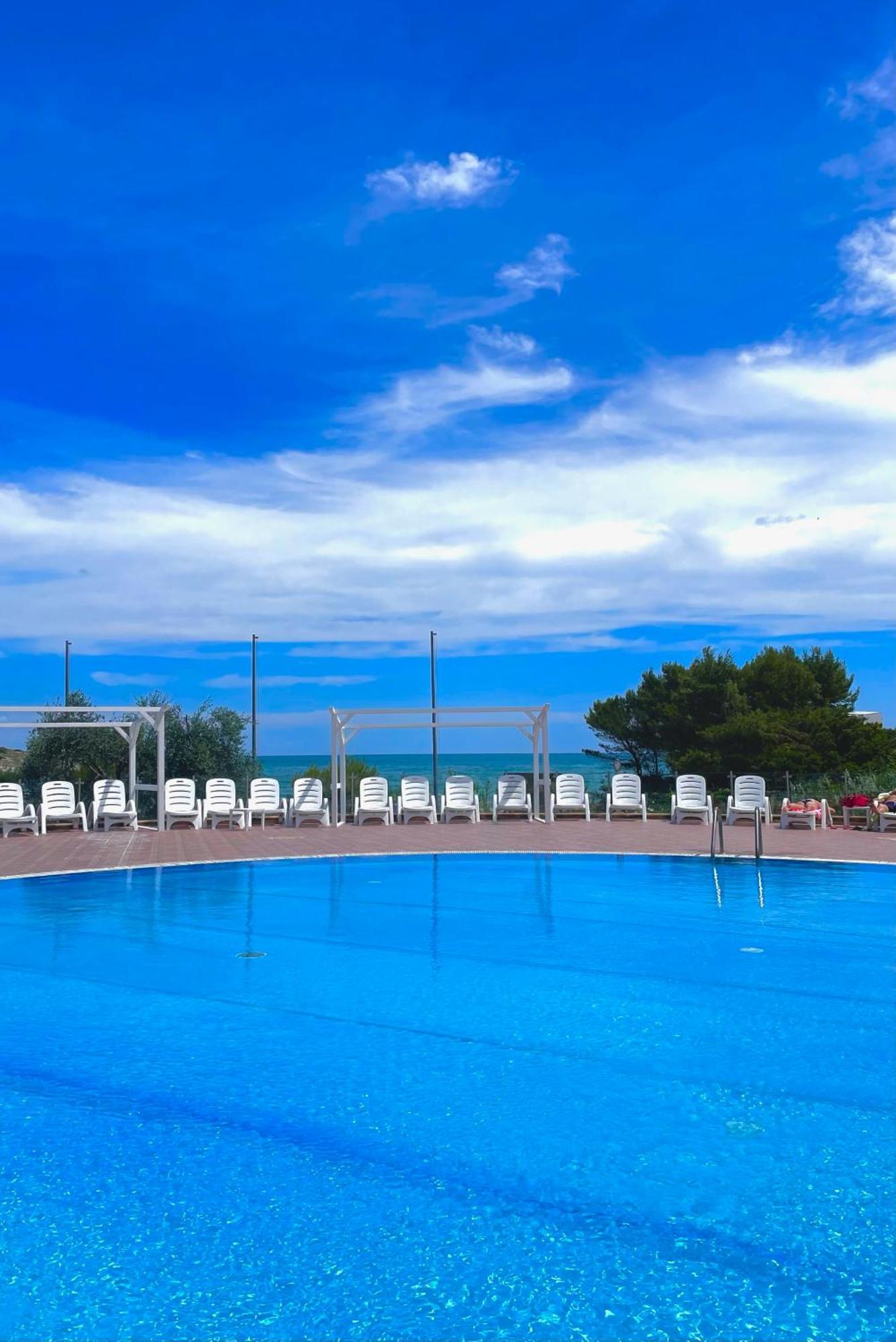 Villaggio La Giara Vieste Bagian luar foto