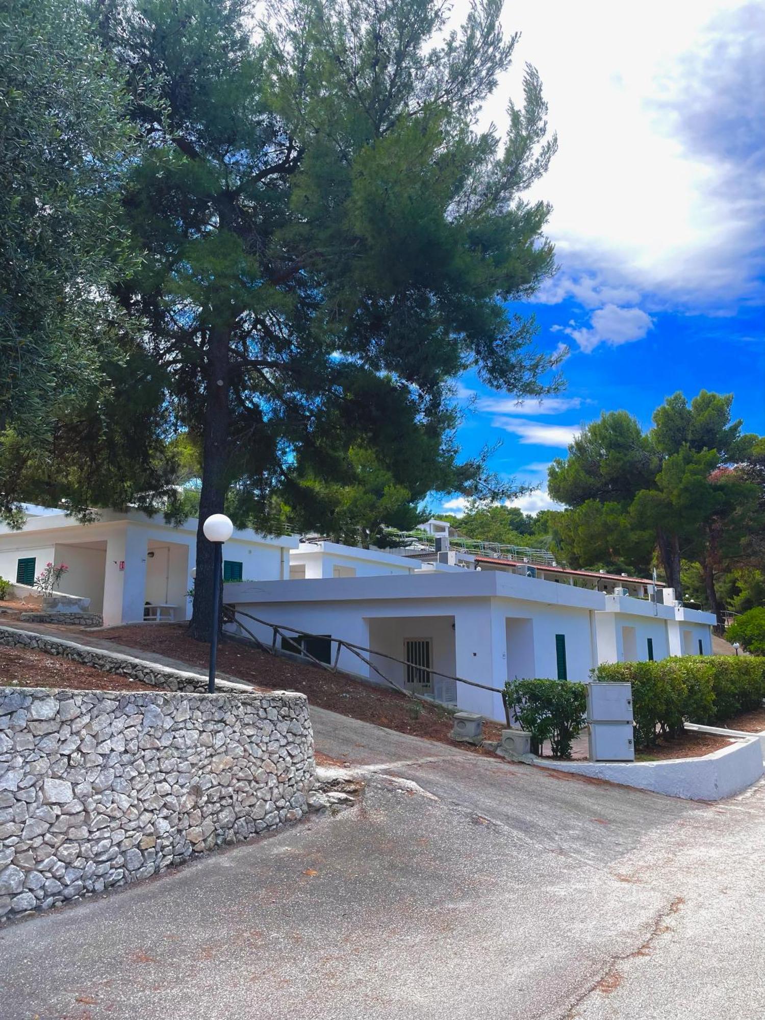 Villaggio La Giara Vieste Bagian luar foto